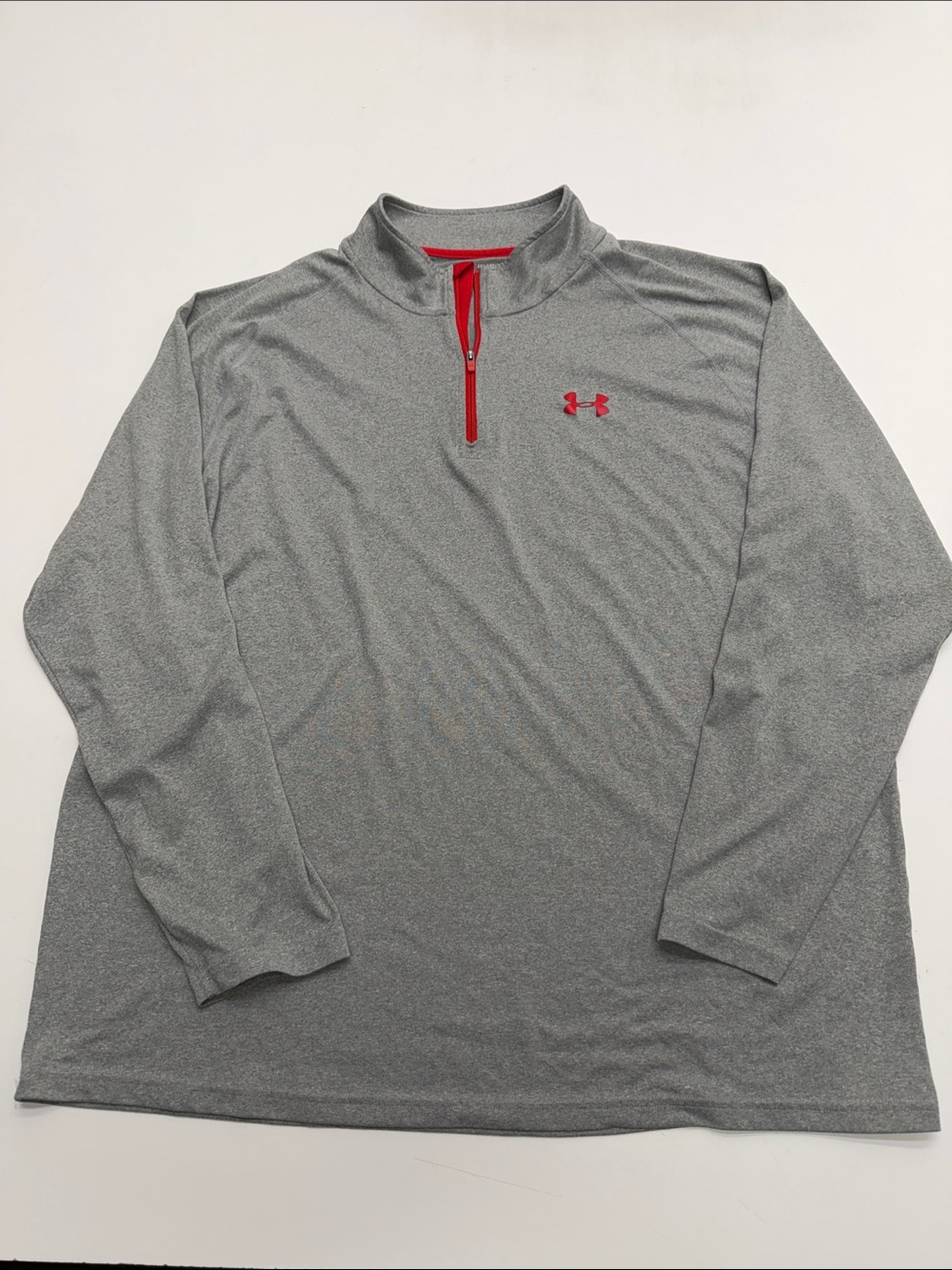 UNDER ARMOUR Men’s XXL Gray Red Lightweight 1/4 Zip Sweatshirt